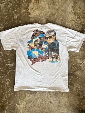 Hanes Heavyweight Short Sleeve Tee in Heather Gray - Classic Crew